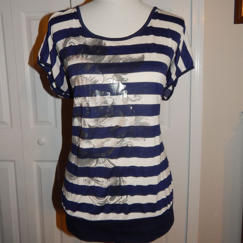 Lavish Plus Womens Top